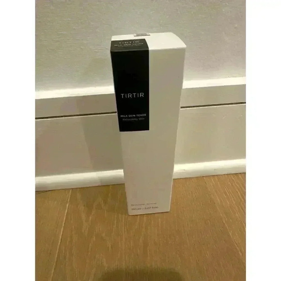 TIRTIR Milk Skin Toner - 150ml - Picture 1 of 8
